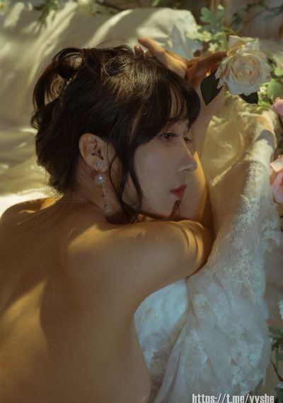 校园女孩