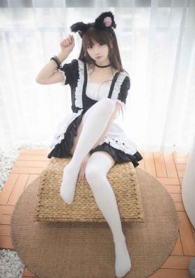 裙子里的野兽